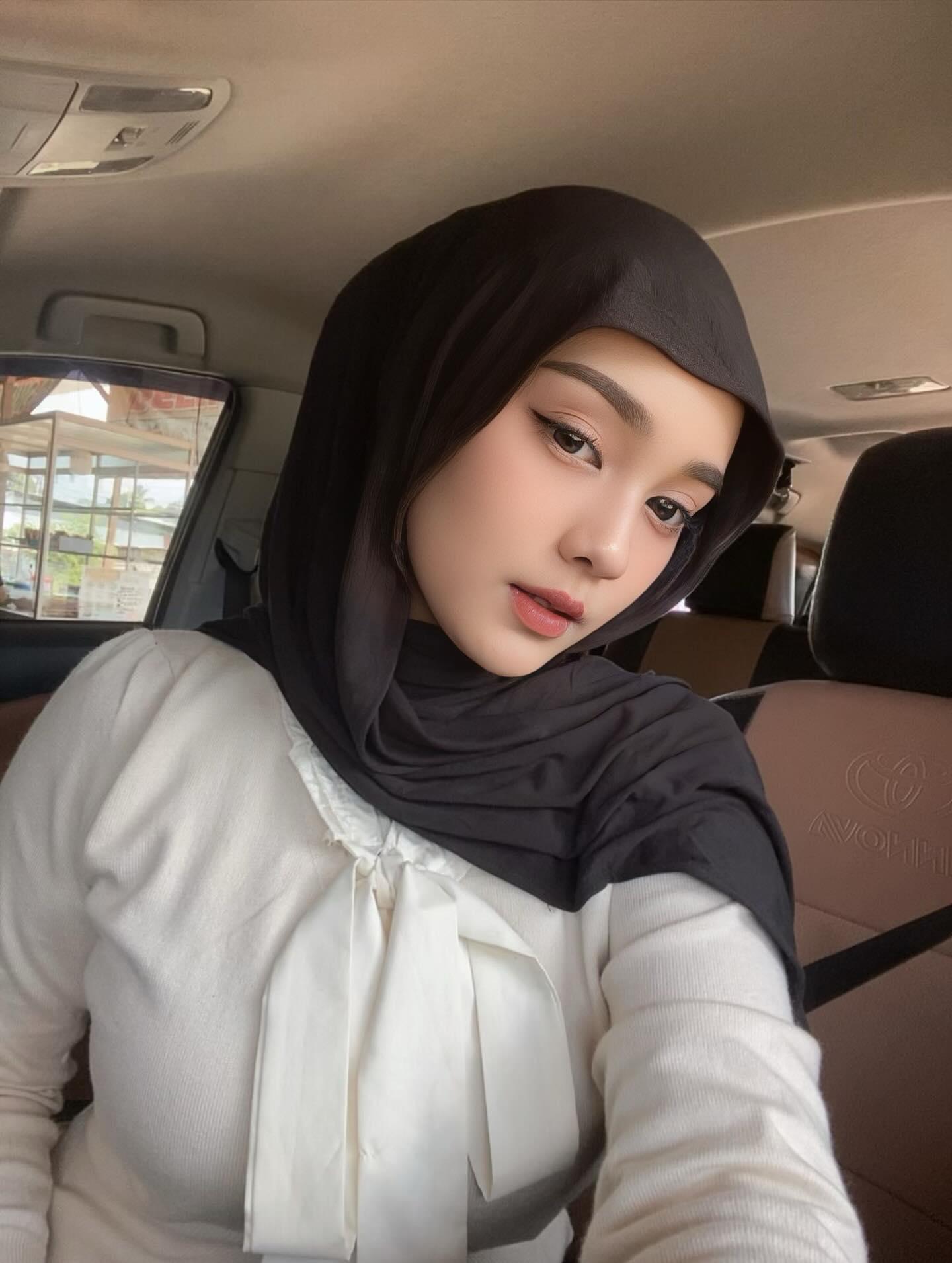 CHAPTER 44​ - HARI SEBELUM ESOK