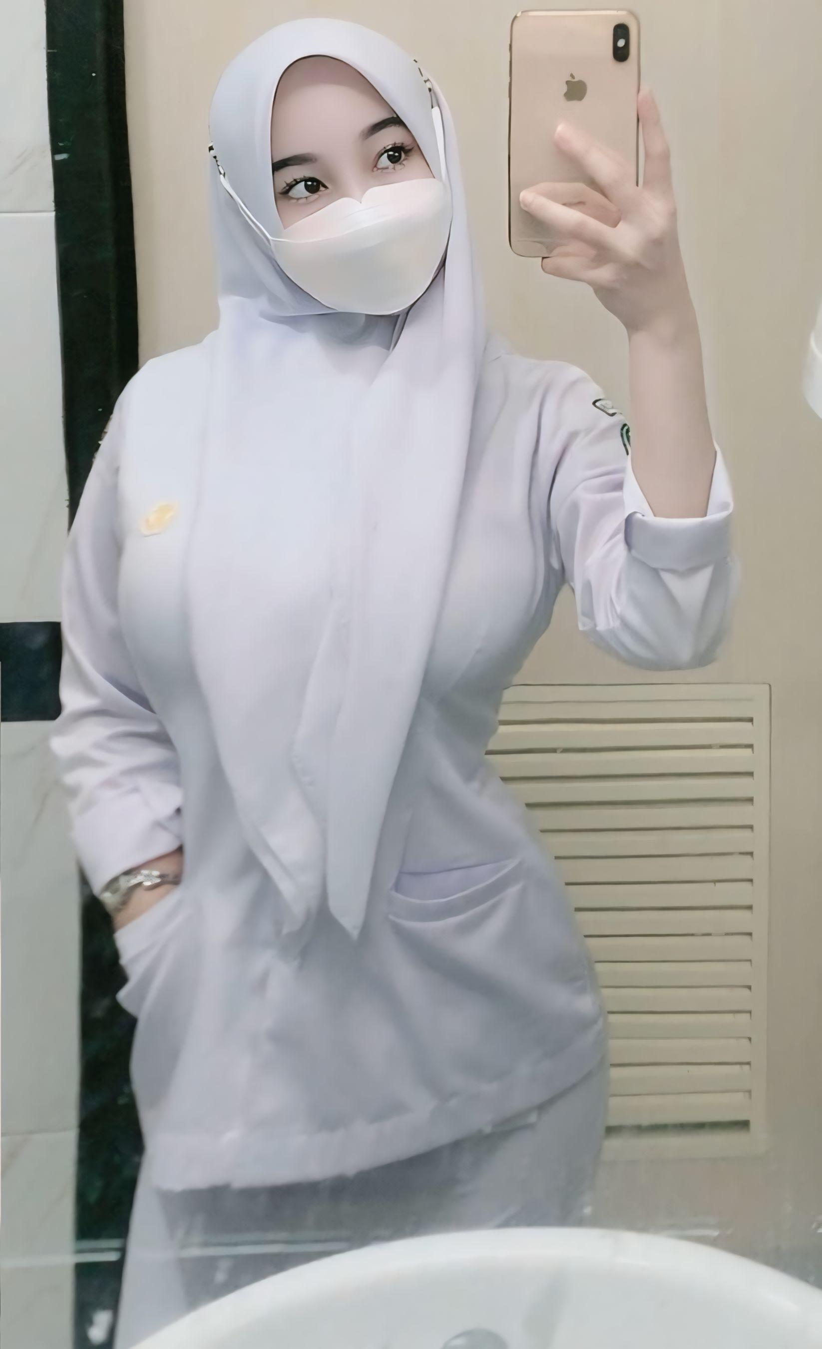 CHAPTER 21 - SIAPA KAMU ?