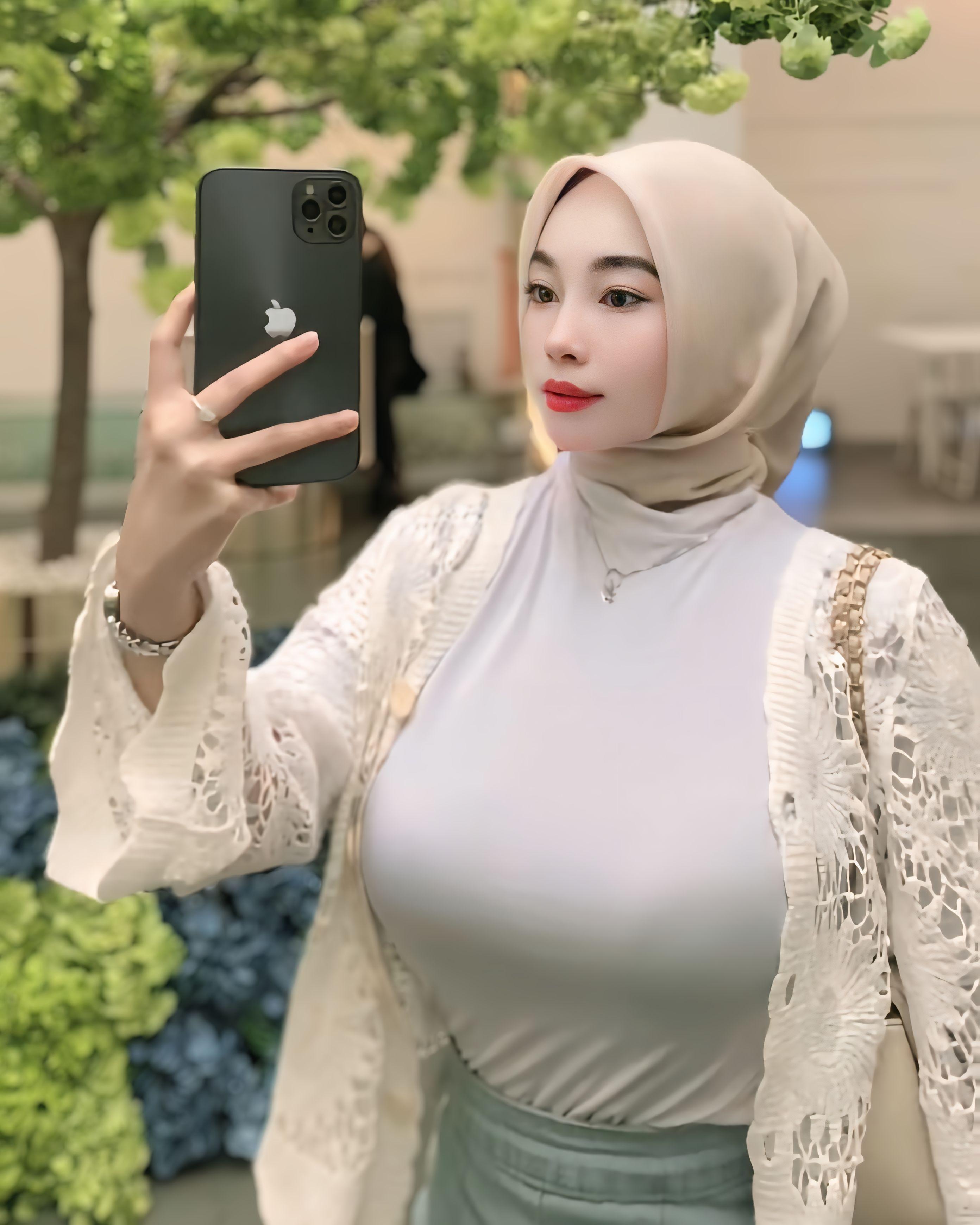 CHAPTER 14 - PELANGI DI UFUK TIMUR