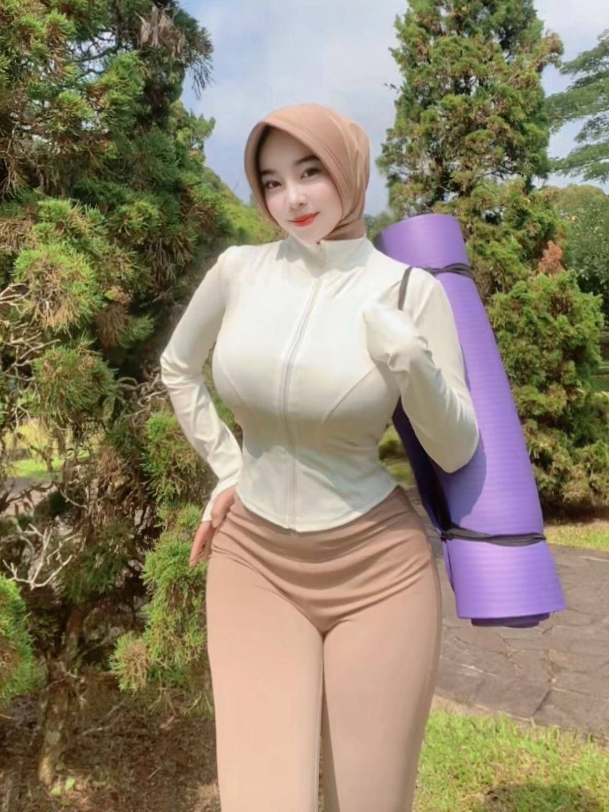 CHAPTER 46​ - PESTA TEH