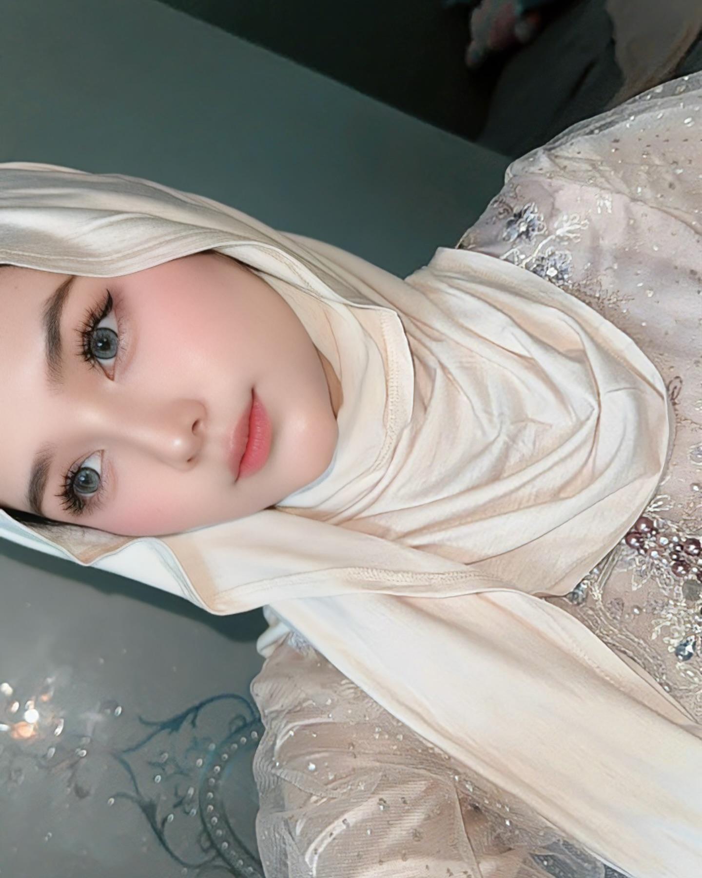 CHAPTER 1 - SEPOTONG ROTI