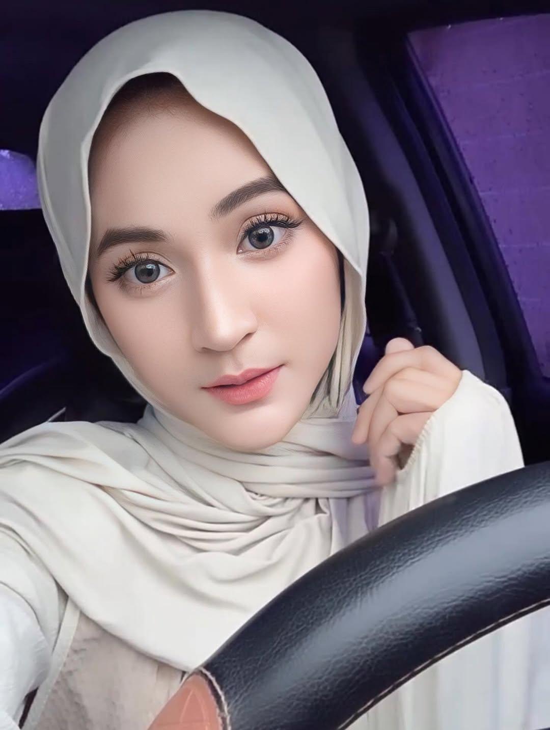 CHAPTER 32 - DATANGLAH !